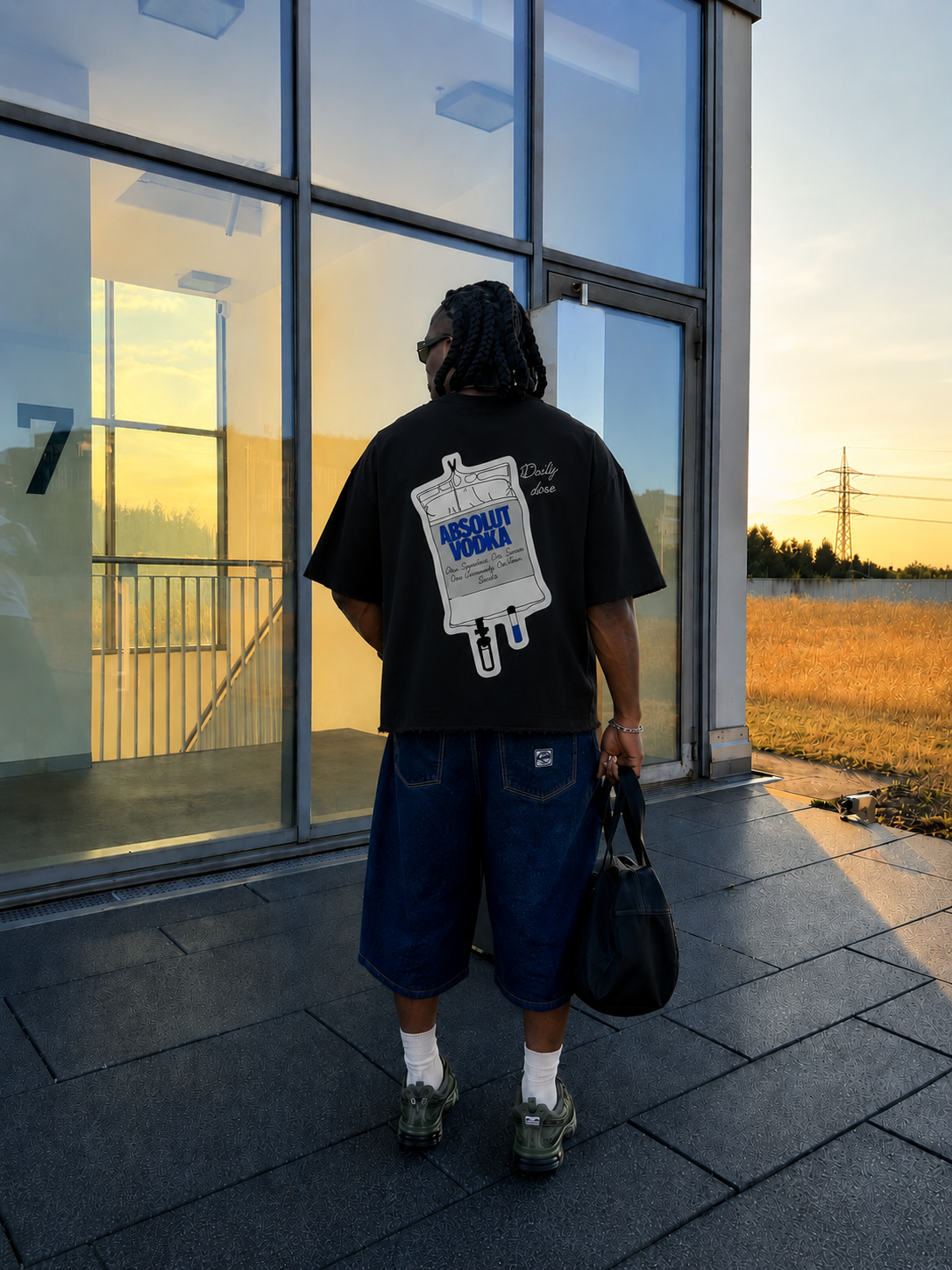 Absolut Vodka IV Bag Boxy Fit Tee